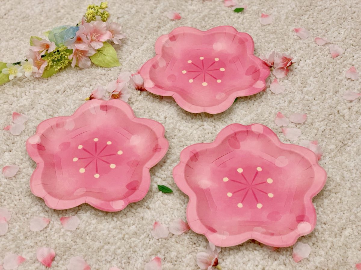 紙皿さくらダイカット 直径18cm 5枚 108円