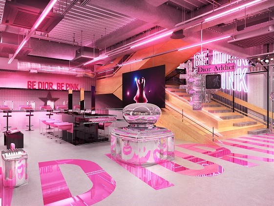 吉沢亮のトークショーも開催！ディオールの新作リップをいち早く体験