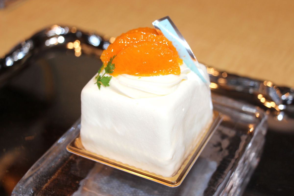 「国産柑橘のプレミアムチーズケーキ」　790円（税込）
