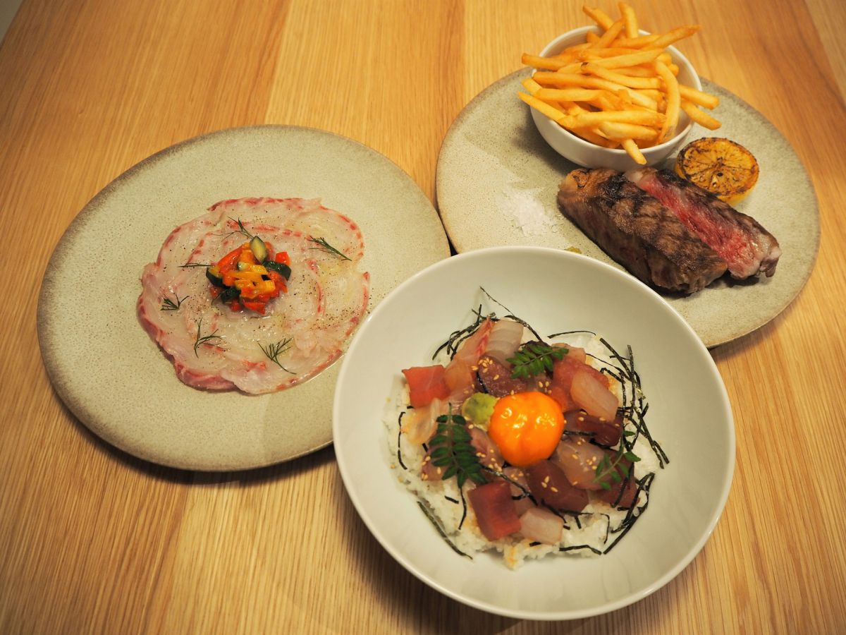 夜のアラカルトメニューの一例 