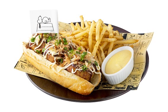 おなかぽっこりスヌーピーたこ焼きドック＆ポテト 1200円