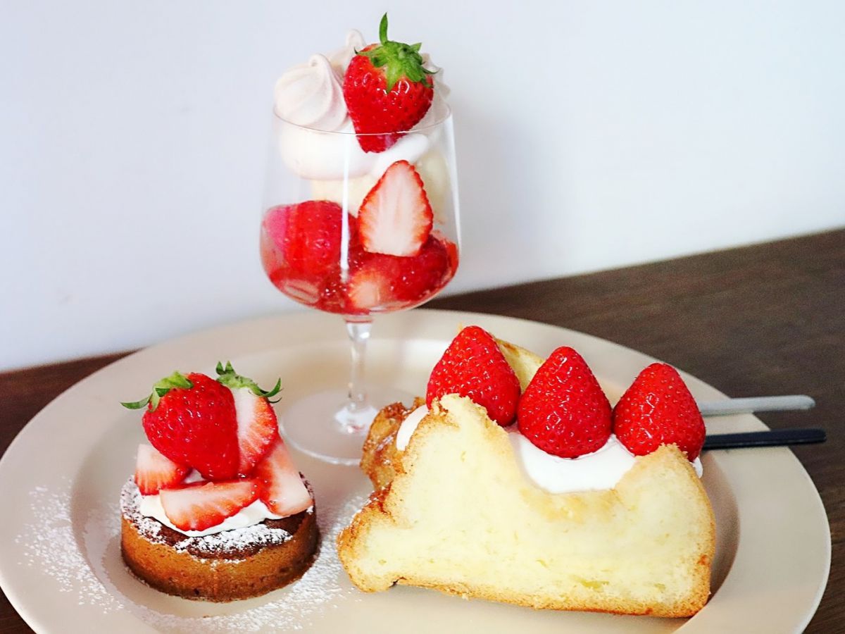 季節のフルーツてんこ盛り！葛飾のほっこりカフェ【ミスター黒猫の東京スイーツトレンドvol.18】