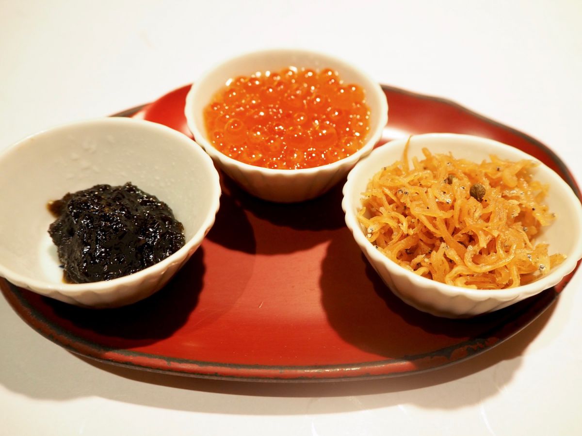 「お供三種盛り」　780円