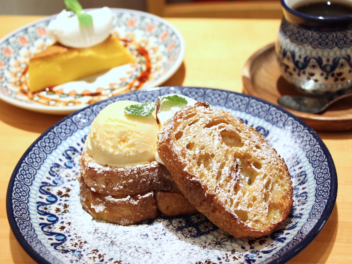 カリッ、しっと～り食感！絶品フレンチトーストが味わえる銀座の隠れ家カフェ