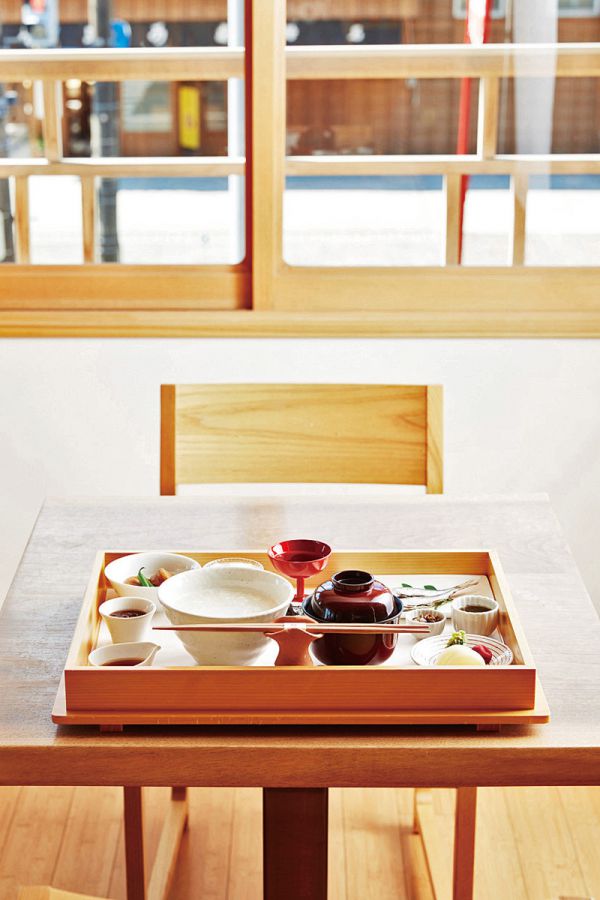 御饌の朝がゆ1200円