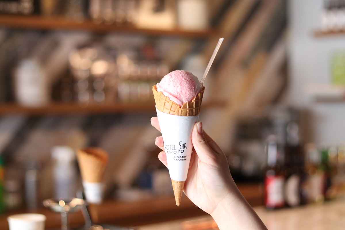 アイスクリーム・ストロベリー（シングル）486円