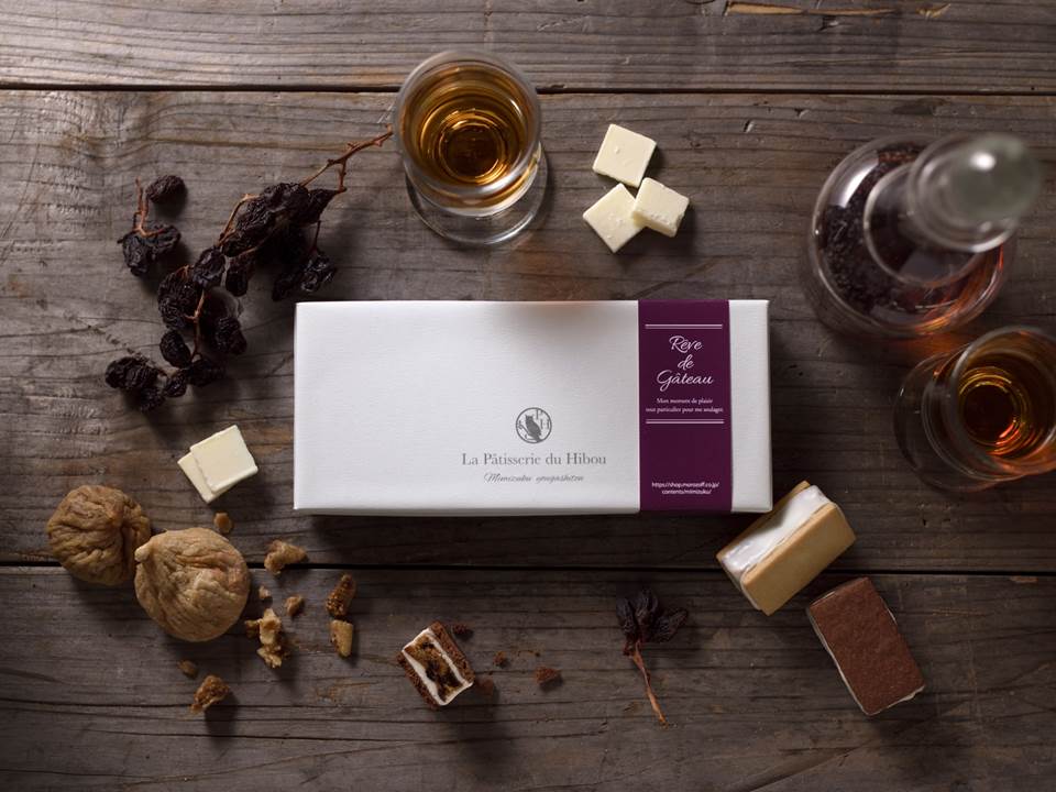 5個入り1500円、10個入り3000円