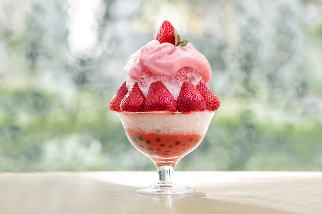 ふわっとタピオカかき氷 苺×ライチエスプーマ　1300円