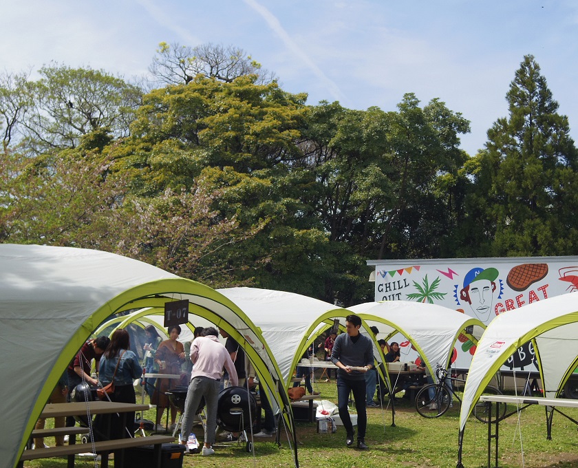 テーブルサイトプラン（食材・ドリンクなし）は1人2160円