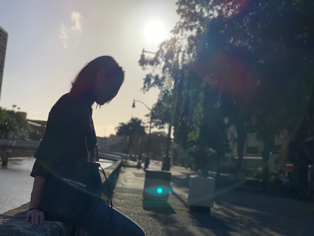 「おしゃれ写真が撮れない」悩みが解決!?シチュエーション別の簡単撮影テク