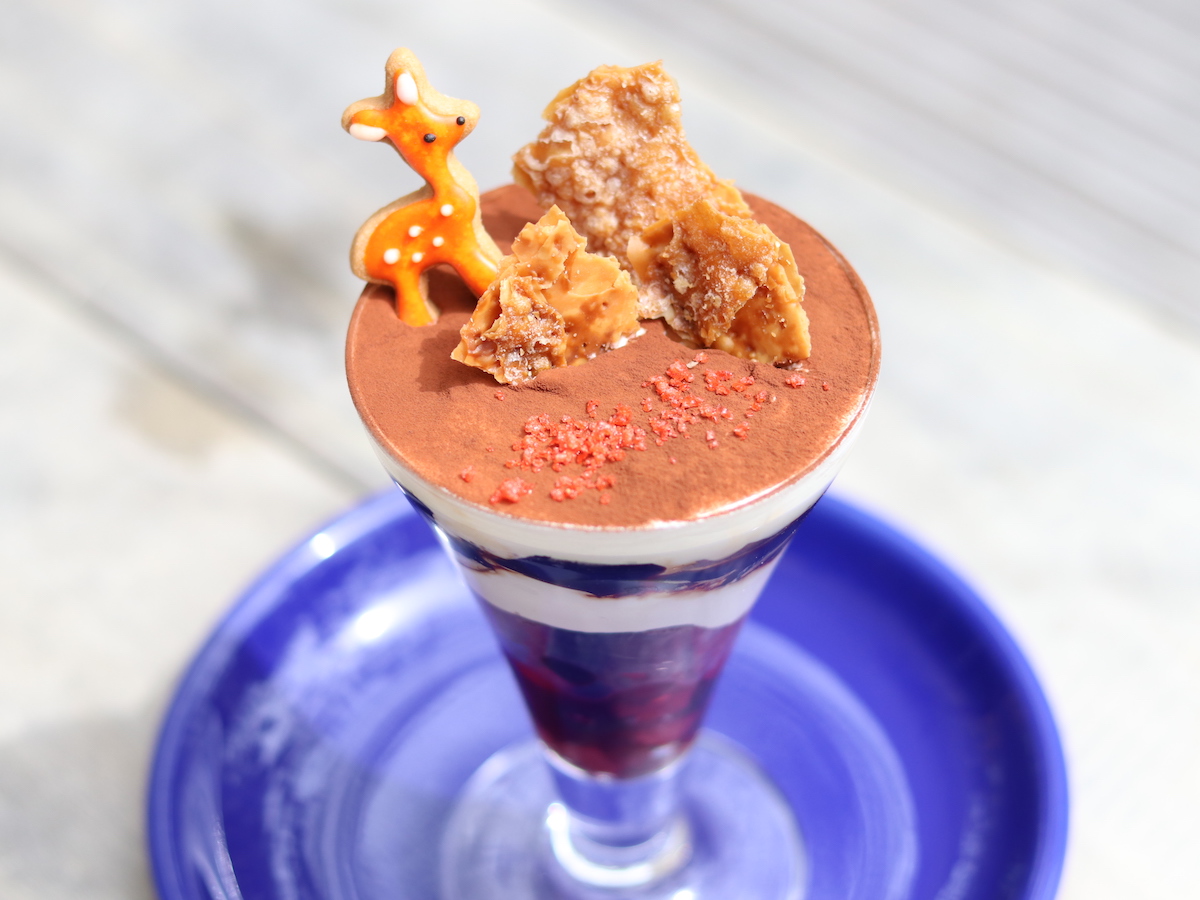 ショコラベリーパフェ 972円