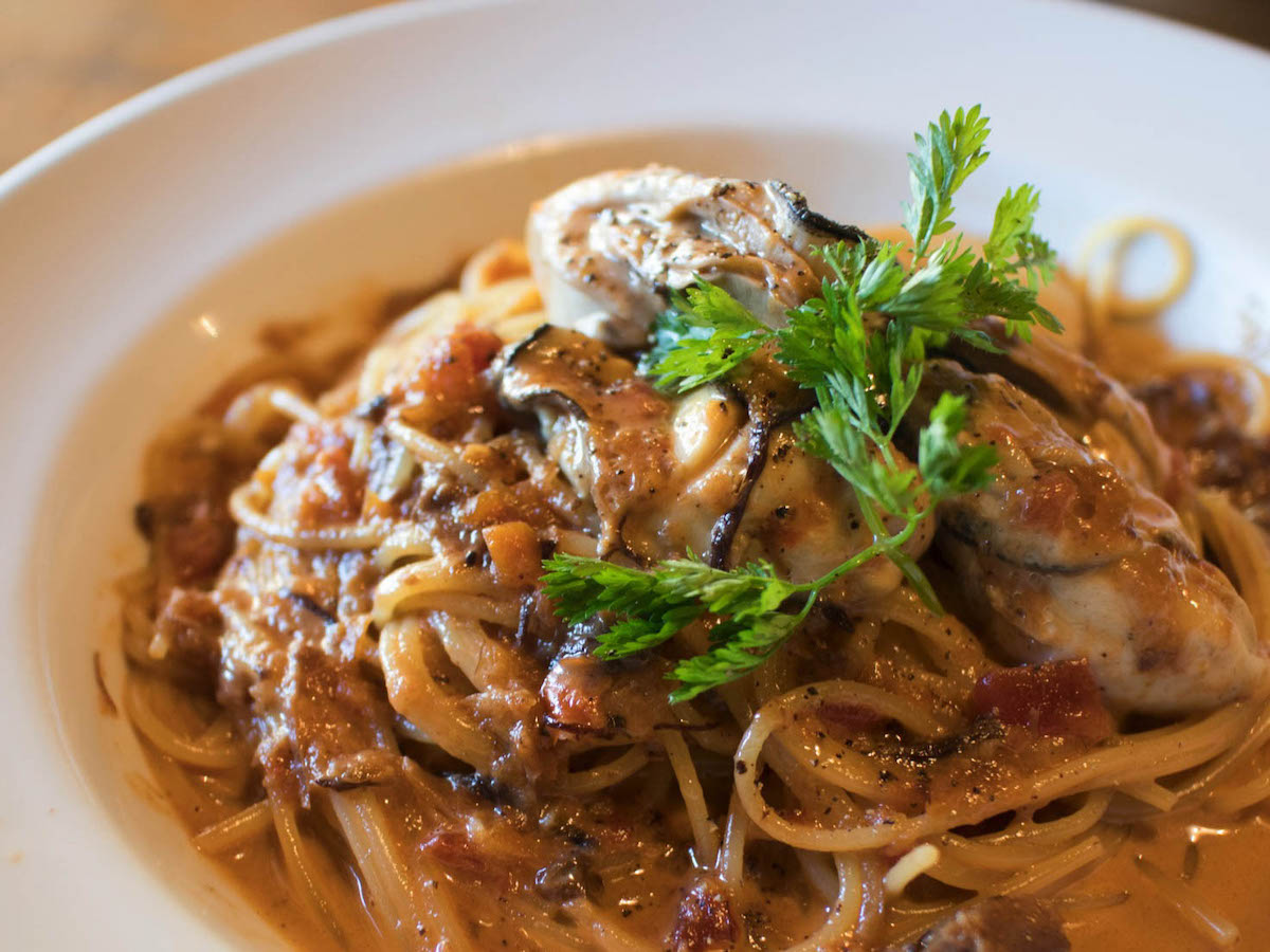 プリプリ宮島牡蠣を贅沢に！地元ライターが本当は教えたくないパスタランチ