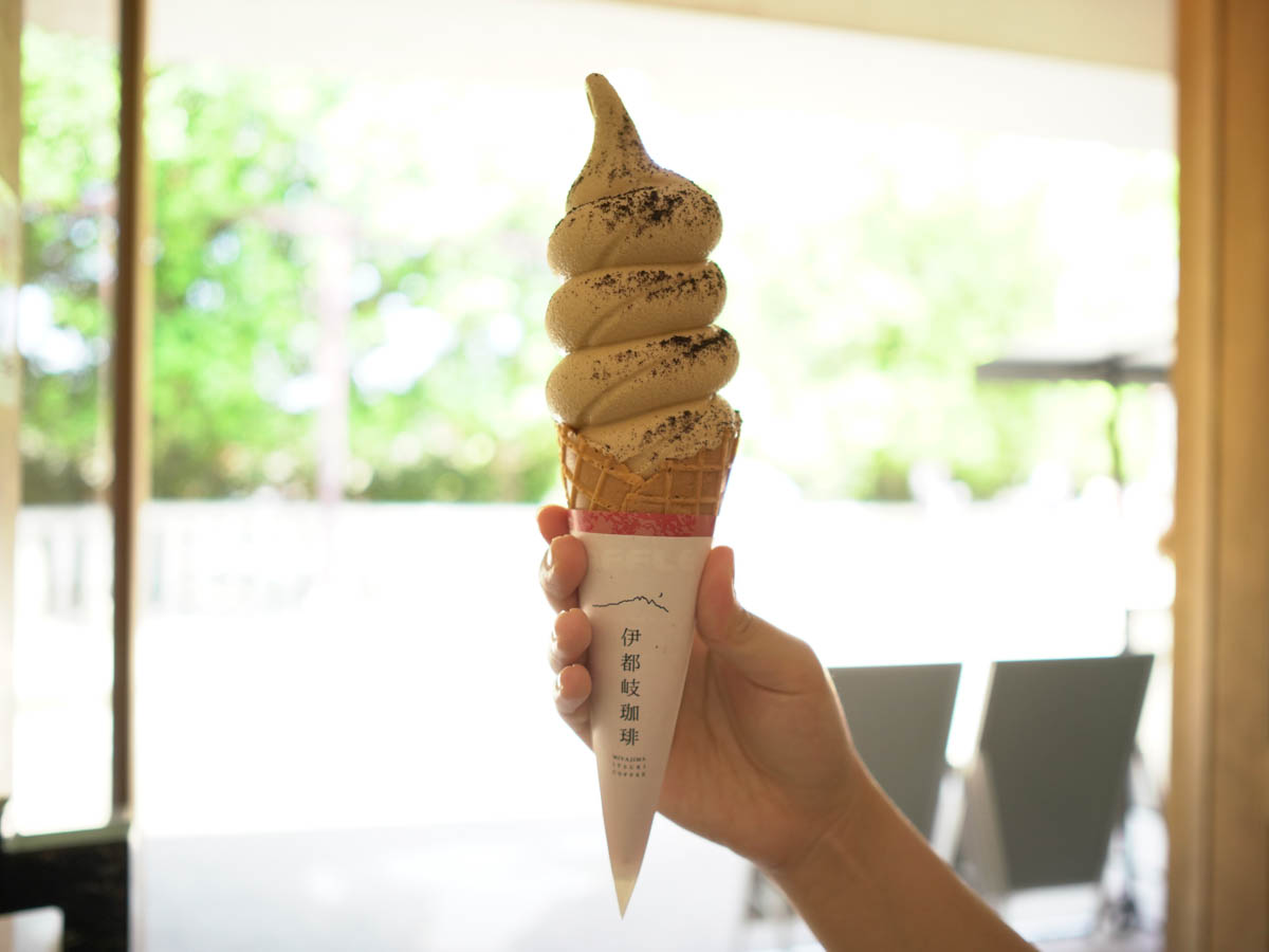 スペシャルティコーヒーソフトクリーム　450円（税込）