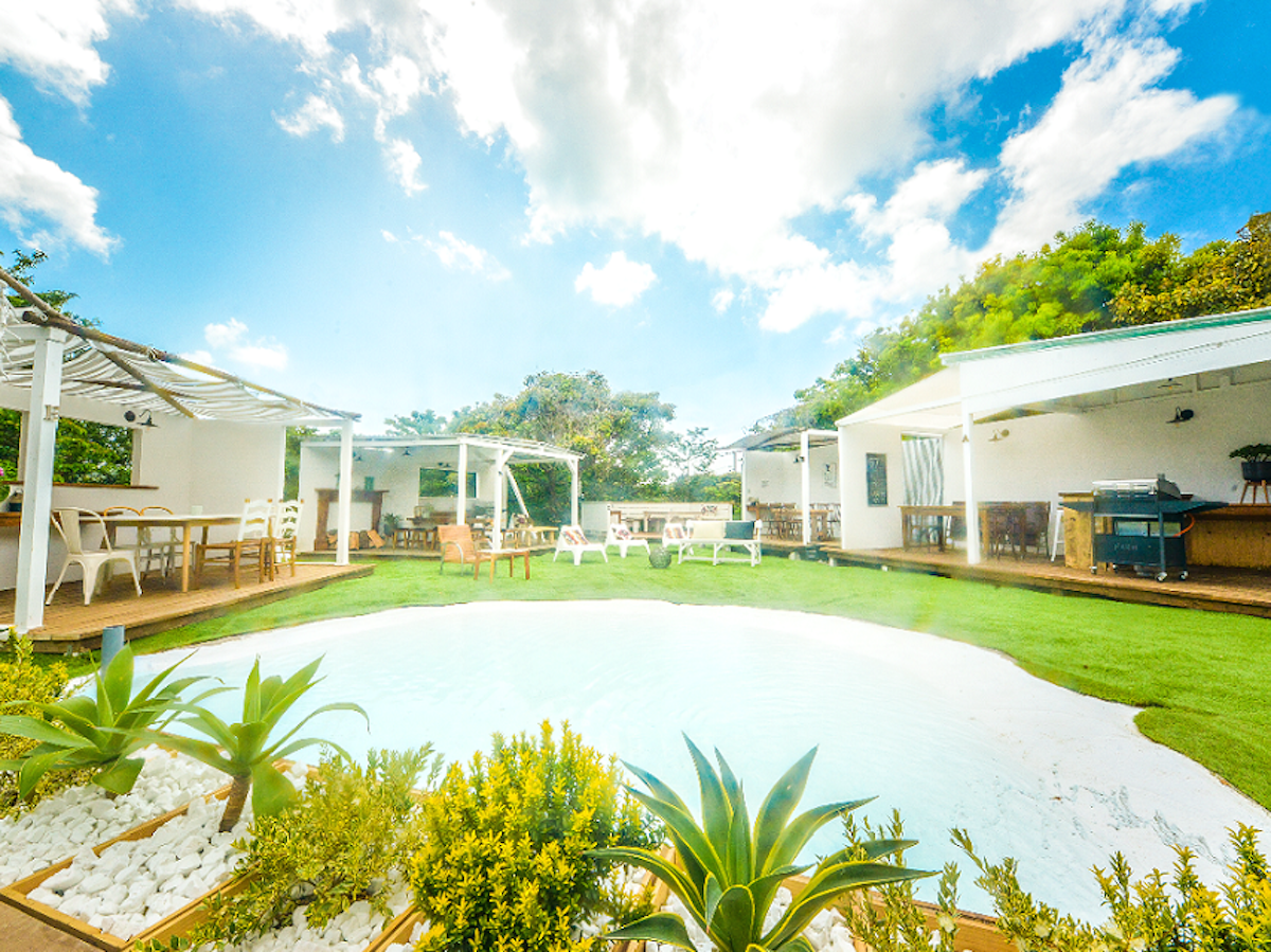 葉山のプライベートレンタル邸宅「THE HOUSE」がBBQ&グリルレストラン『THE HOUSE FARM』オープン