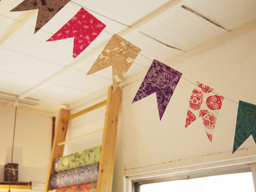 ネパールのガーランド（1512円）