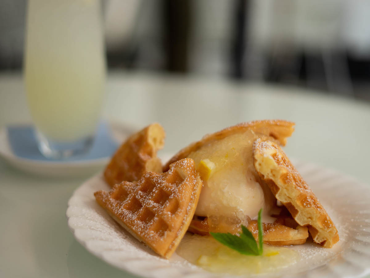 広島・尾道の老舗ワッフル専門店。40年間愛され続ける理由って？