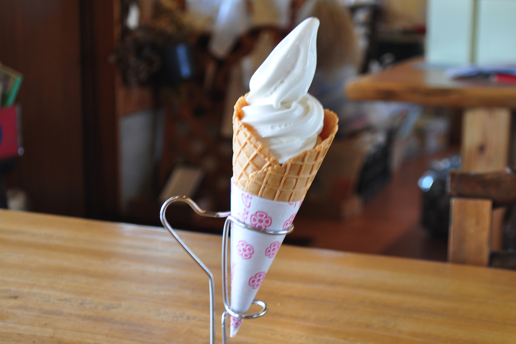 ダスマスクローズのソフトクリーム400円