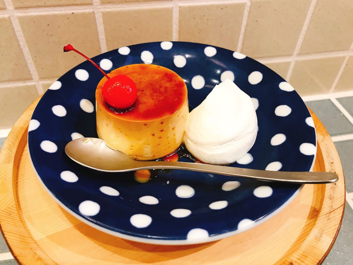 皿プリン 450円