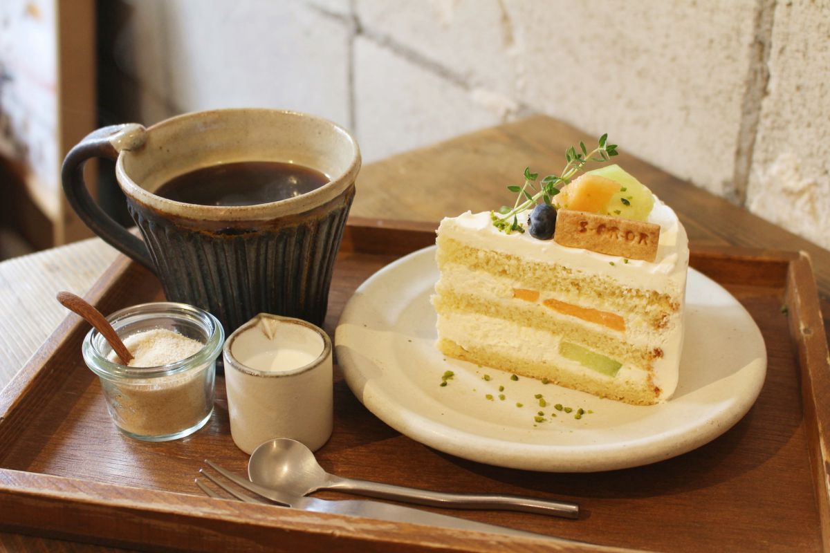 メロンのショートケーキ（ケーキセット　1000円・ドリンク込）