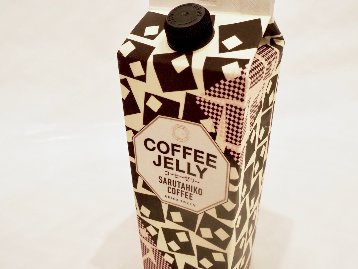 「深煎りクラッシュド コーヒーゼリー 1000ml」（1080円）