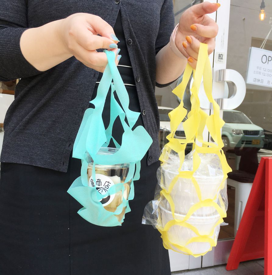 台湾製のテイクアウト用手提げ袋 