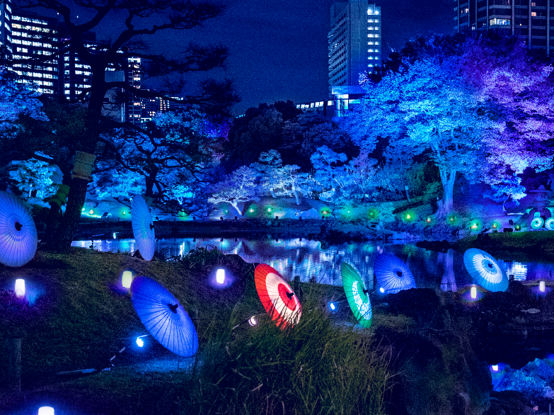 入園料150円で楽しめる！芝離宮がブルーに染まる「江戸夏夜会」開催
