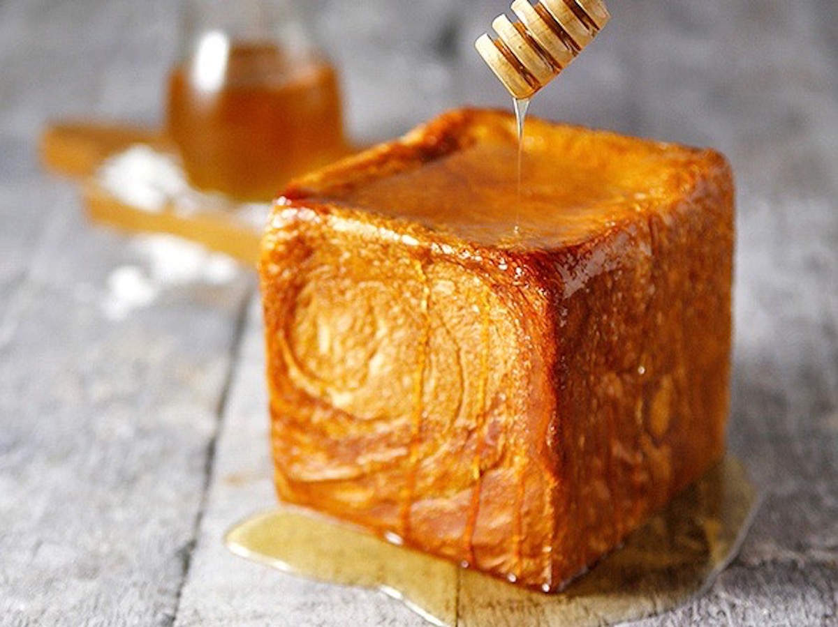 1斤650円の高級食パン「はちみつ食パン」が期間限定で新発売