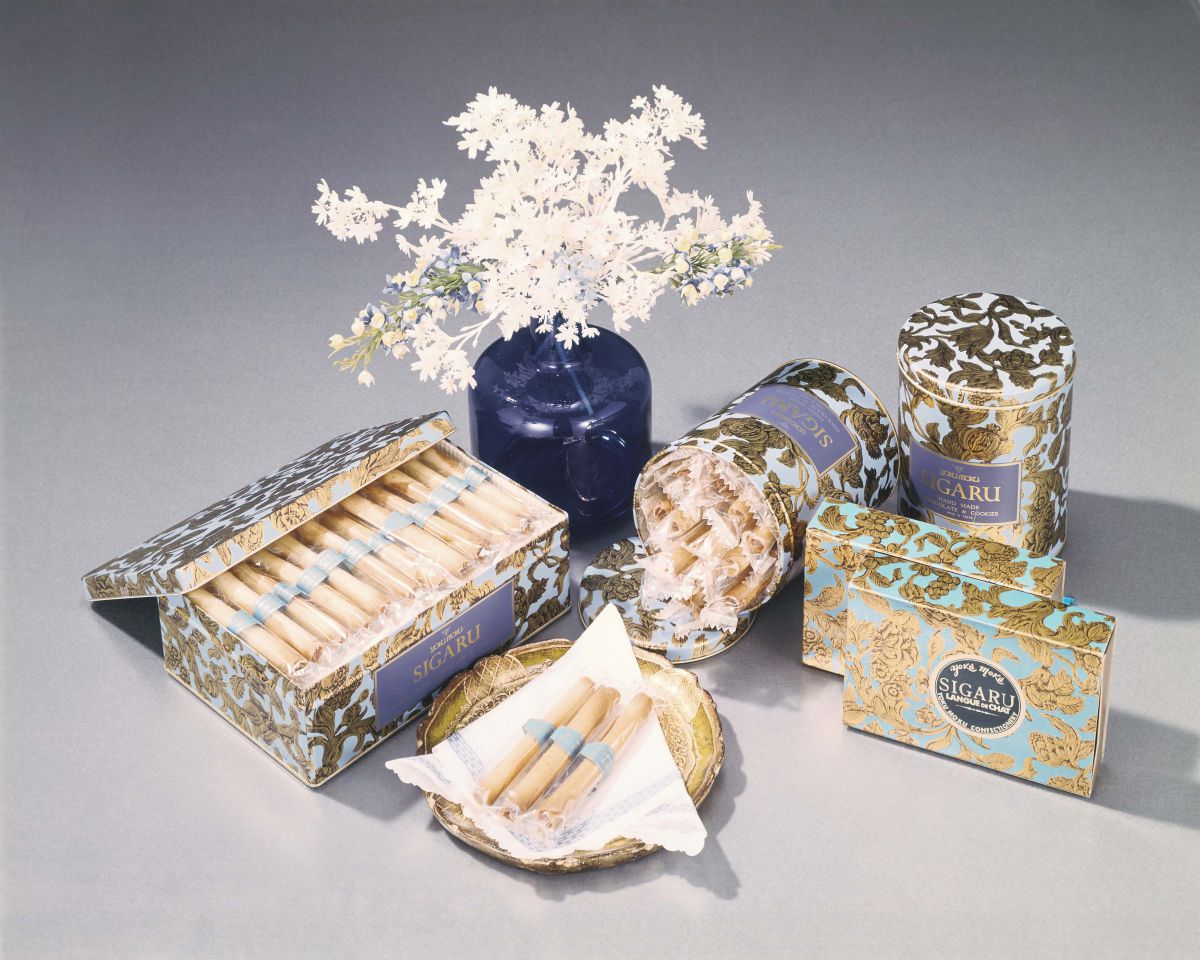 初代「シガール」缶