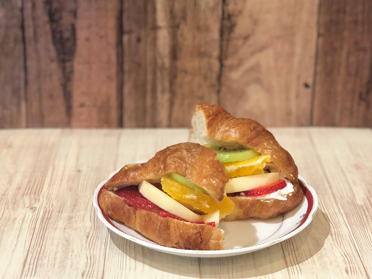 食パンONLYなんてもったいない！“色んなパン”で楽しむフルーツサンド