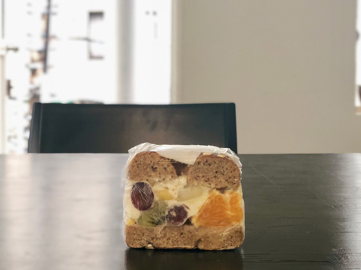 「フルーツサンド」 590円