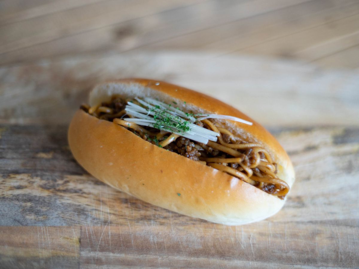 汁なし担々麺　108円