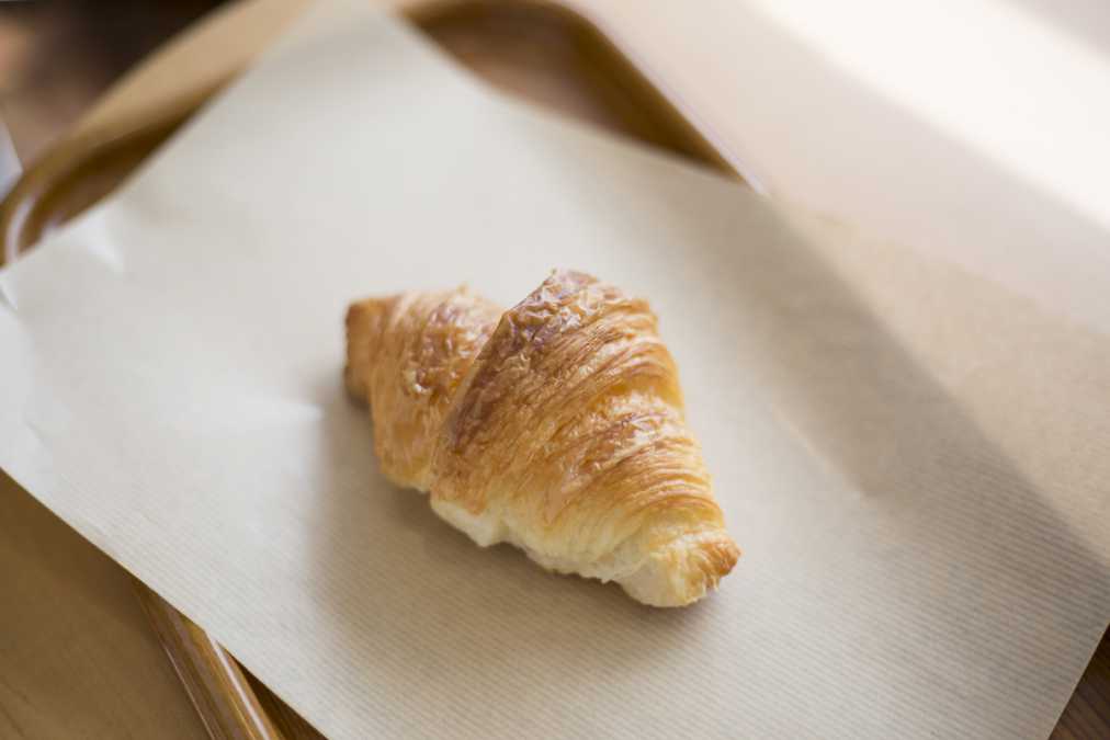 豊島屋クロワッサン　240円