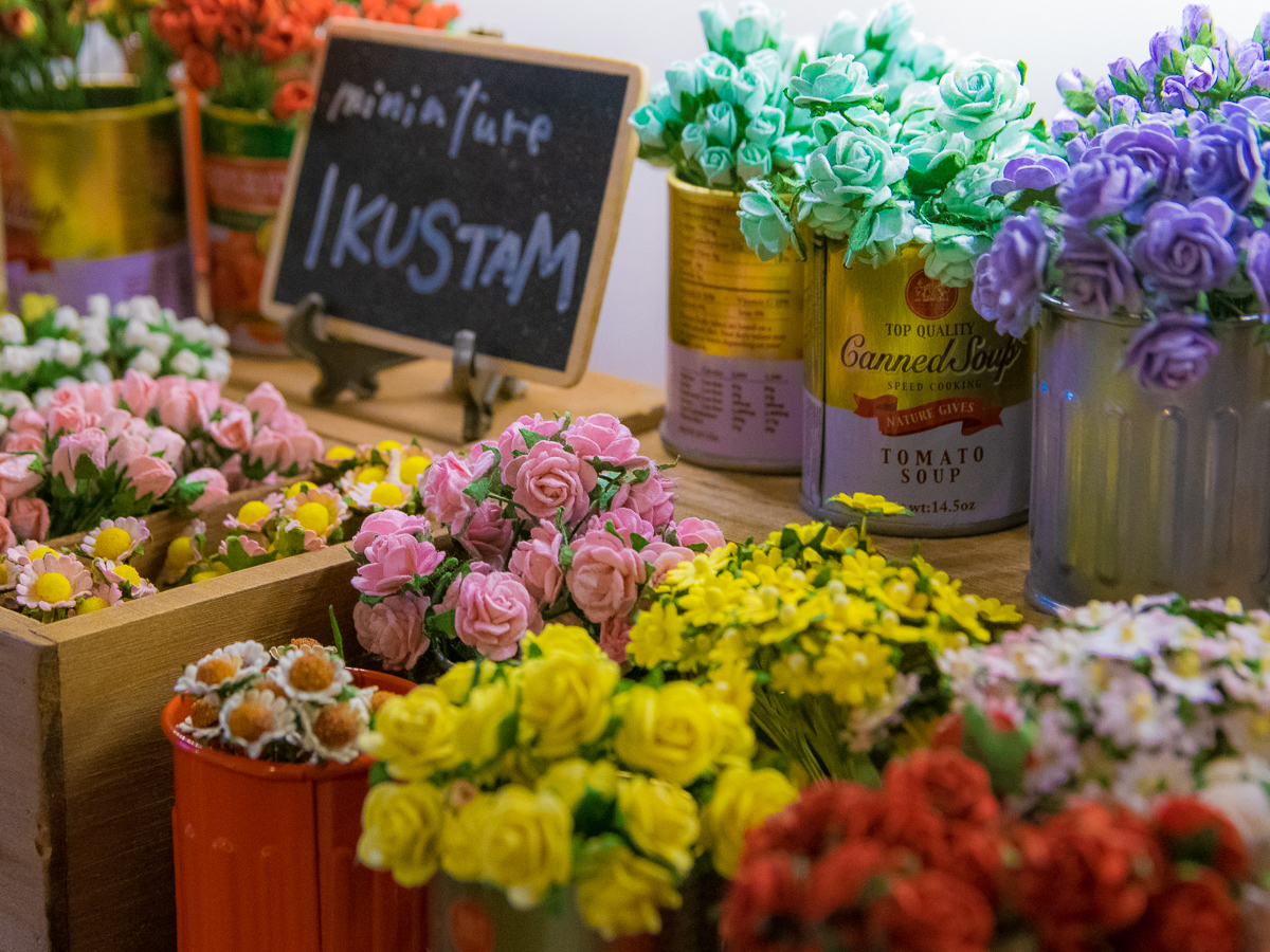 「イクスタン」定番中の定番! 【満開バラ】1本30円(税込)