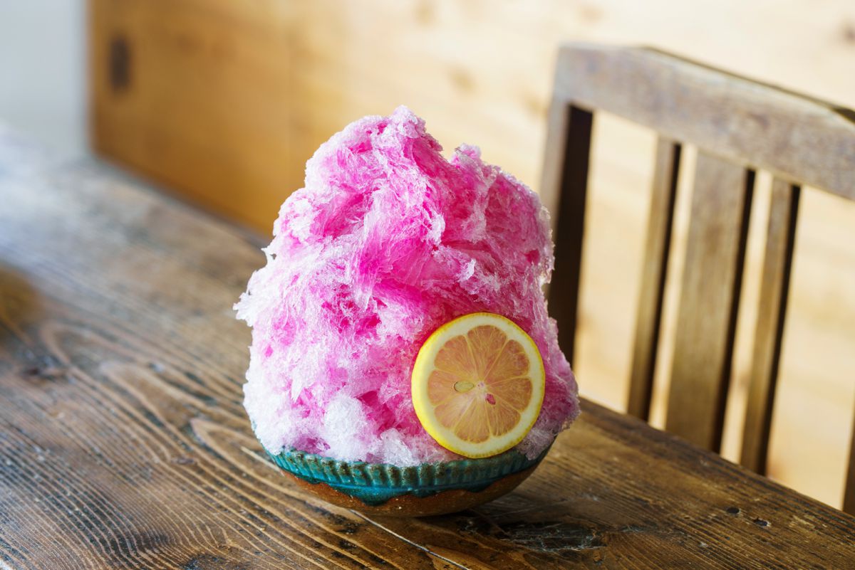 「読谷赤しそレモン氷」864円