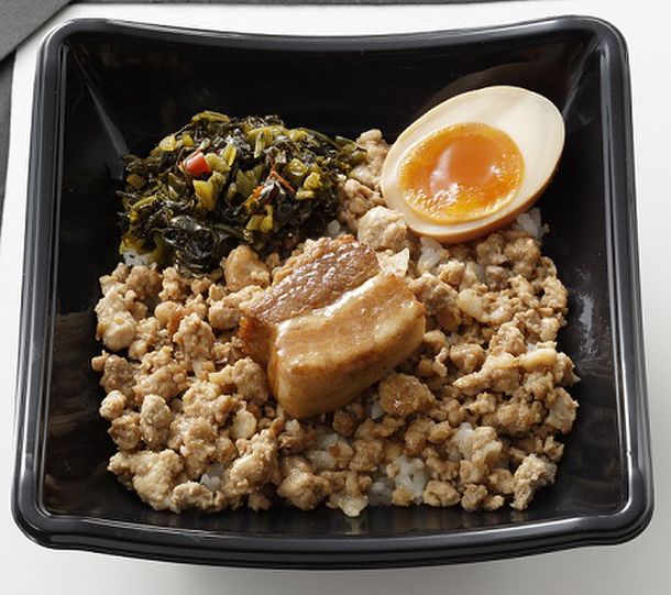 「ルーロー飯」801円