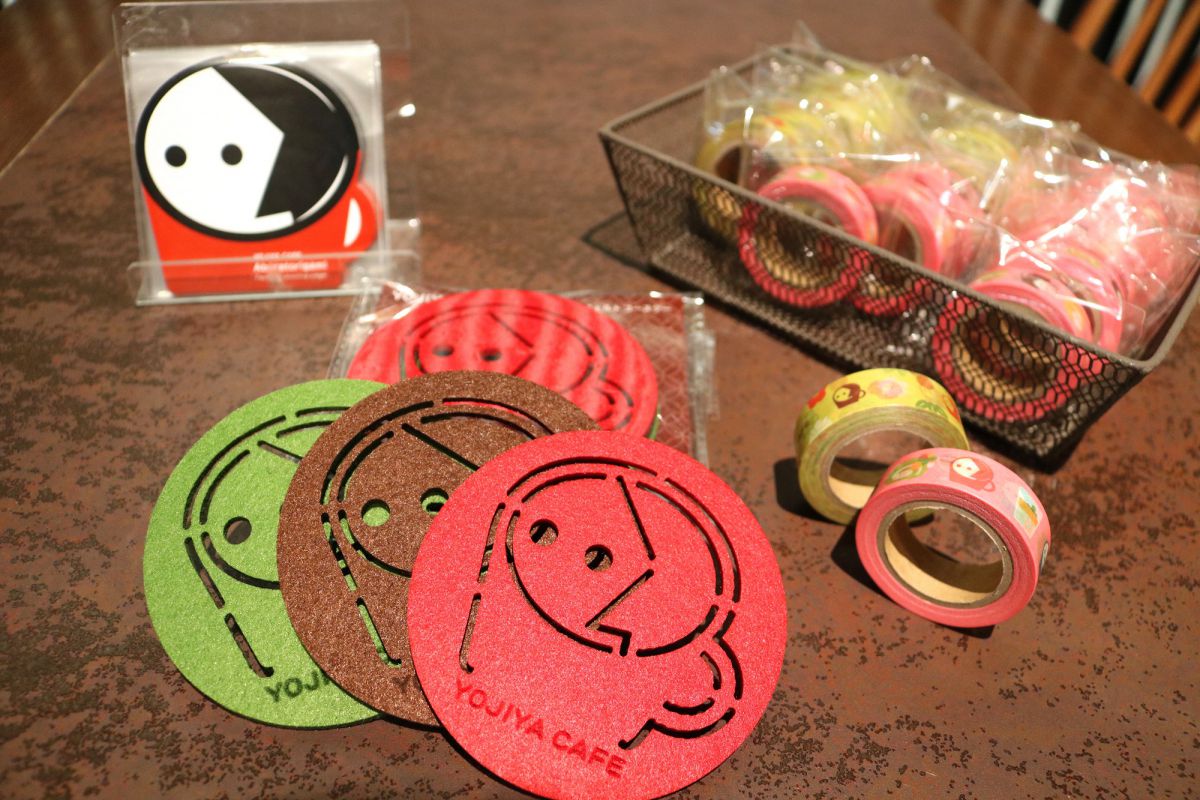 丸手鏡（小）390円（税別）