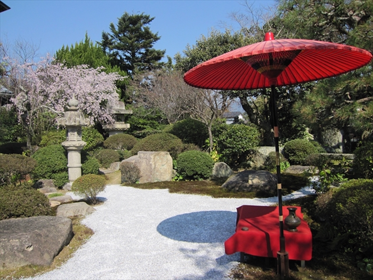 ロケ地としても知られる山口・萩の観光スポット！水辺の町・藍場川エリア散策