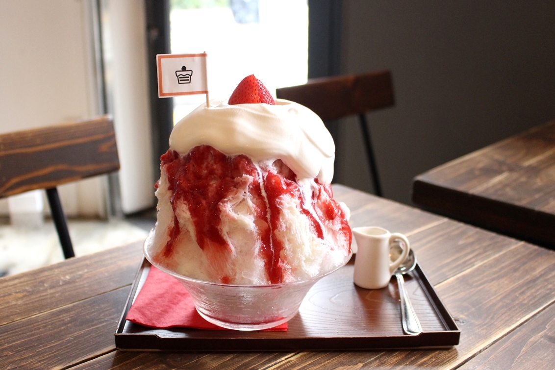 こおりのショートケーキ 1200円（ドリンクセット 1500円）