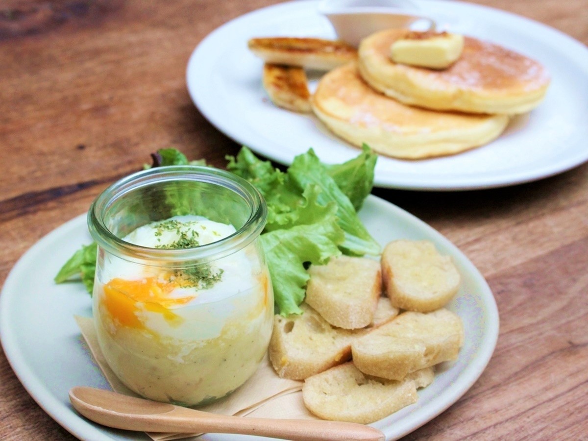 とろ～り卵の数量限定メニューが絶品！新宿のカフェで贅沢モーニング