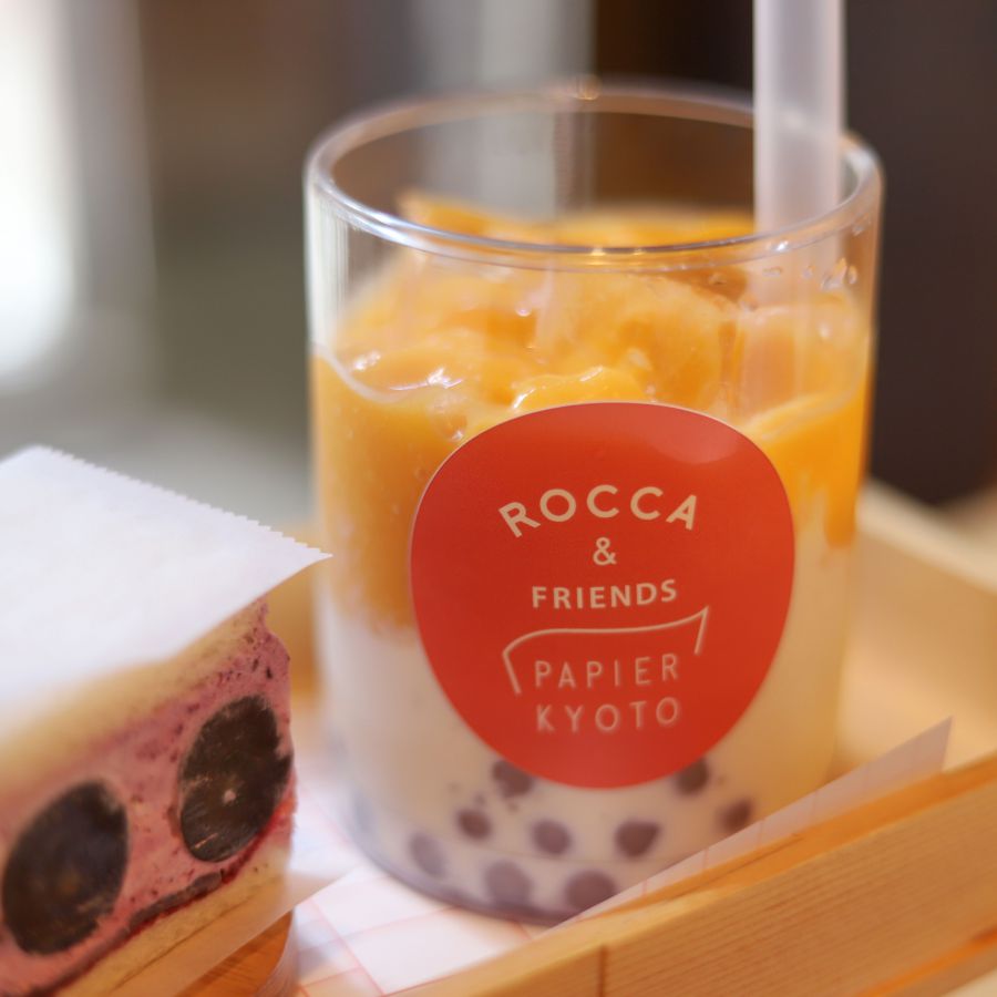 PAPIER SET 1300円（税別）