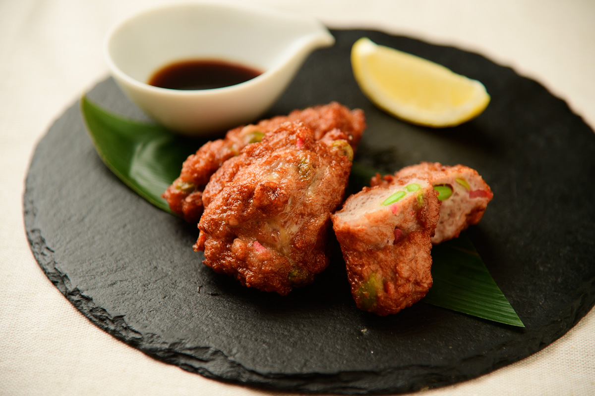 枝豆と紅しょうがのつまみ揚げ 630円
