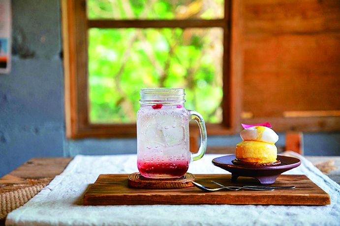 わざわざ行きたい！沖縄美ら海水族館周辺の島食材をいただけるカフェ4選