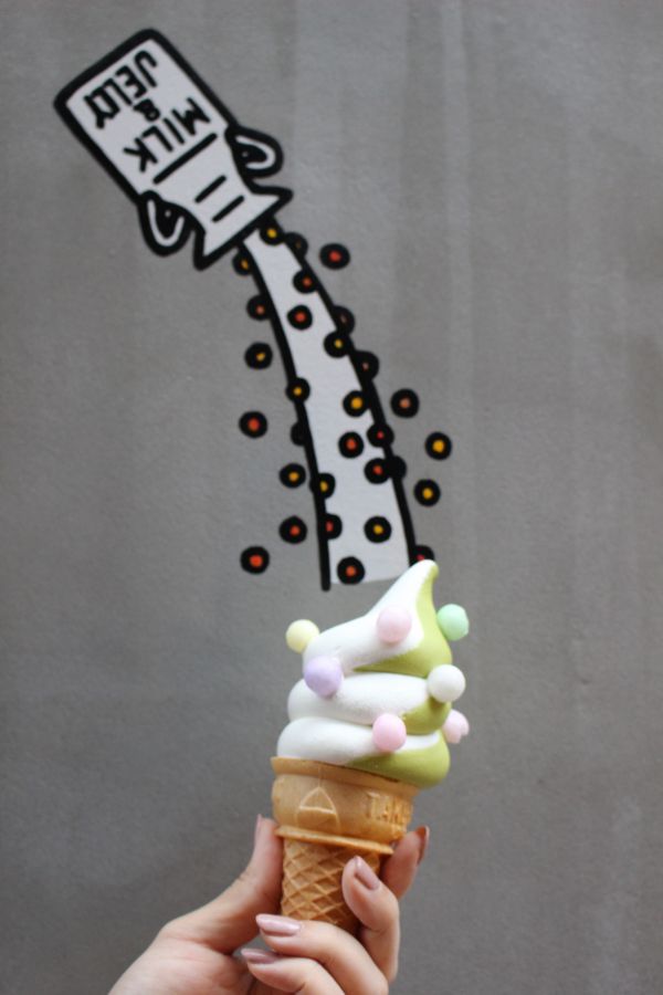 ソフトクリーム ミックス400円＋おいりトッピング100円