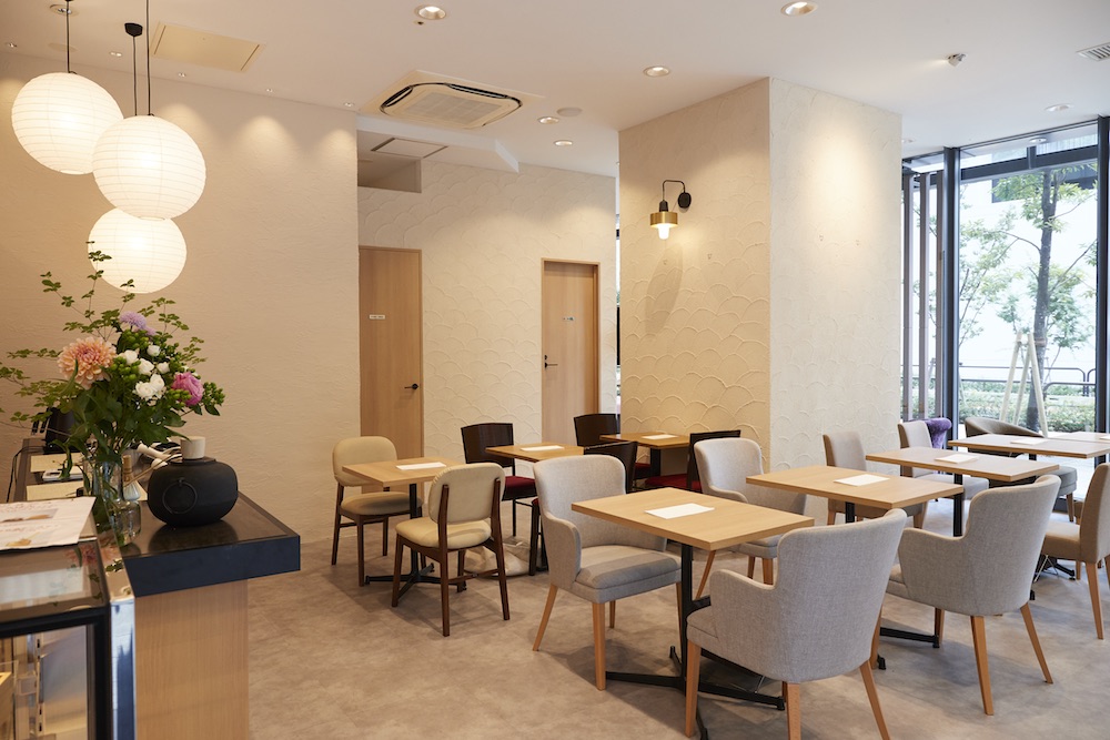 大三萬年堂HANARE