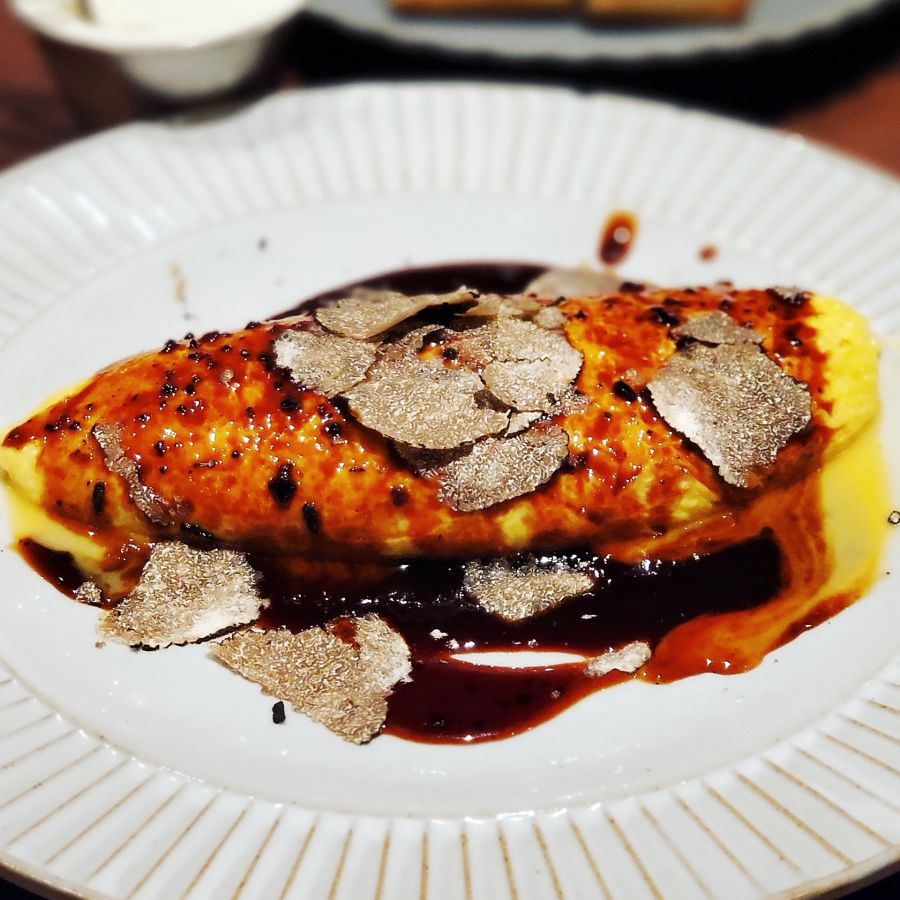 名物！トリュフのオムレツ　1300円