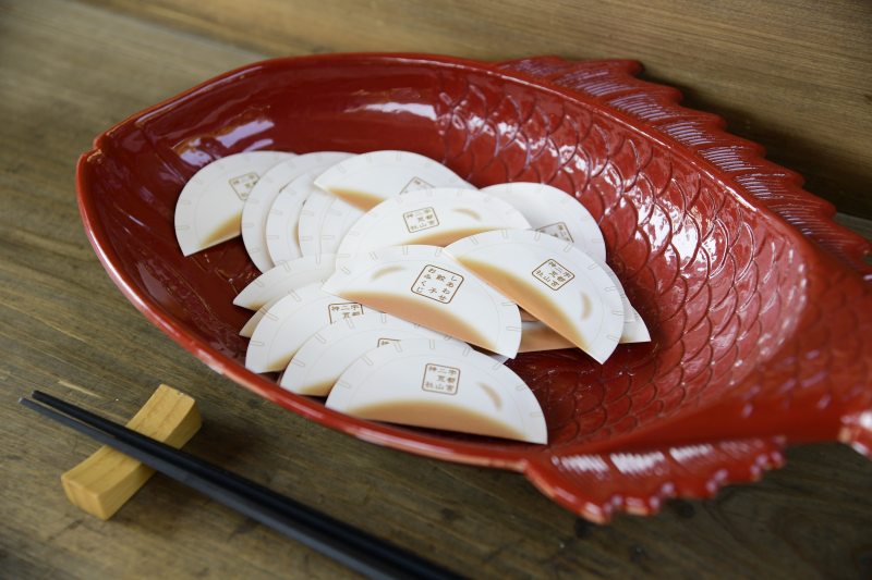 「しあわせ餃子おみくじ」200円