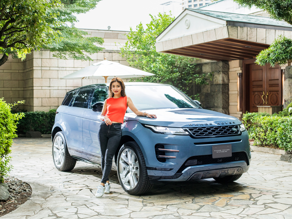 人気インフルエンサー・大口智恵美を包んだ“英国の高級感”――レンジローバー イヴォーク