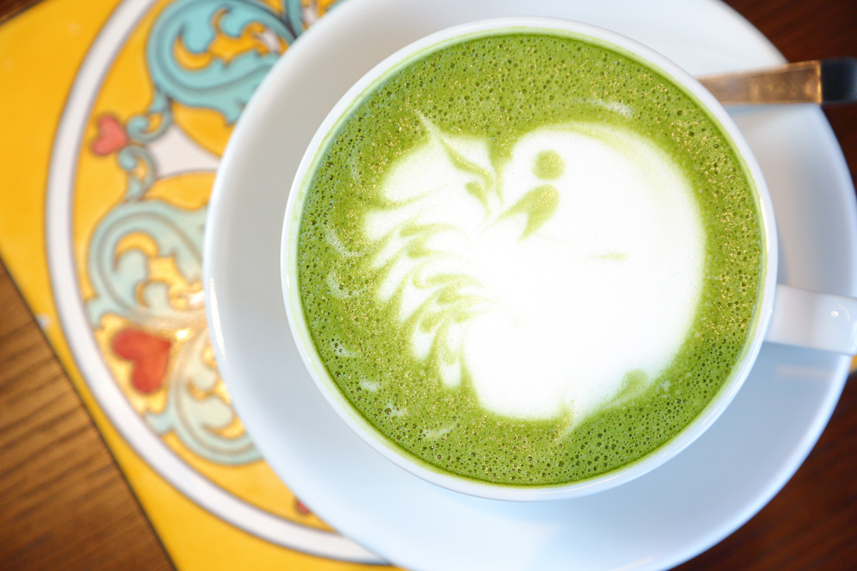 抹茶ラテ　582円（アイスは667円）