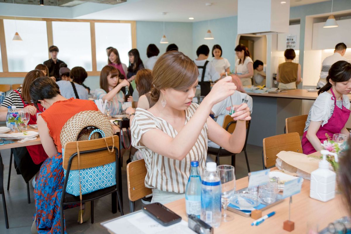 第1回るるぶ&more.部活動 #真夏のクリームソーダ部 の様子