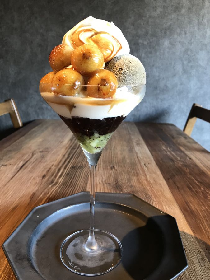 焦がしキャラメルバナナとほうじ茶のパルフェ1780円
